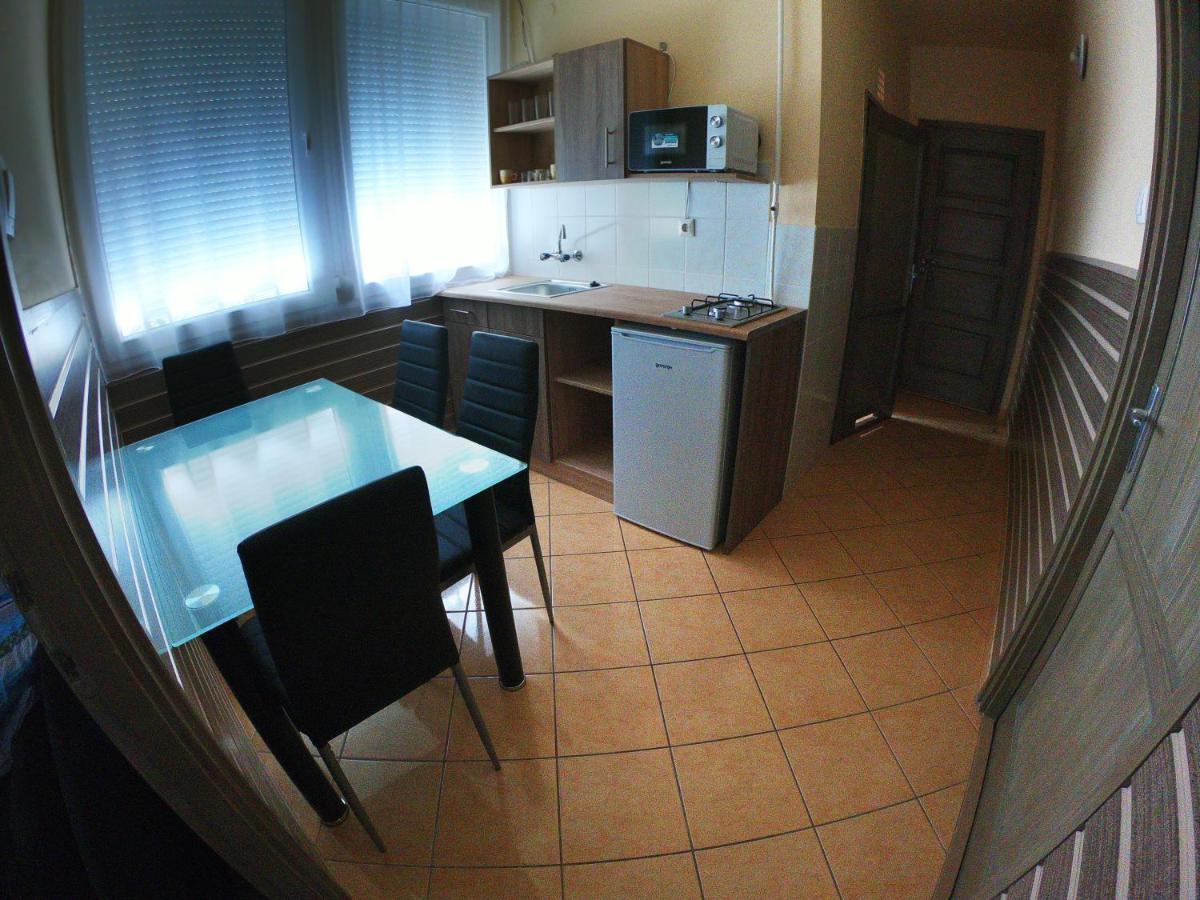 Dami Apartman Hajdúszoboszló Exterior foto